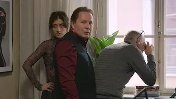 ¡Asesinos de las letras!