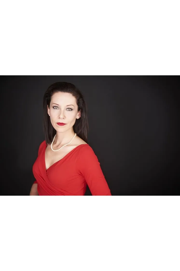 Shauna MacDonald