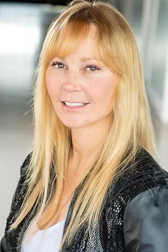 Daphne Lewis