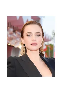 Nathalie Rapti Gomez