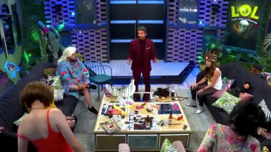 La Cosa Está de Pelos