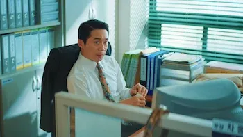 Bajo sus narices y en la línea de fuego