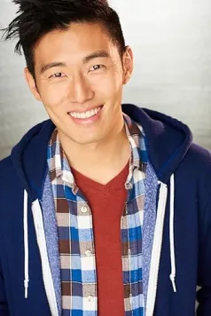 Chris MJ Lee