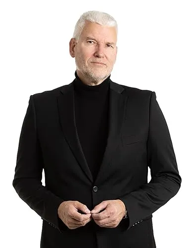 Steffen Bang