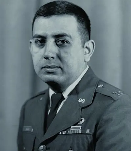 Robert Salas