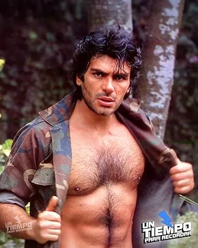 Salvador Pineda