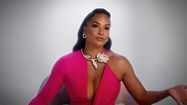 Se los pone, cariño