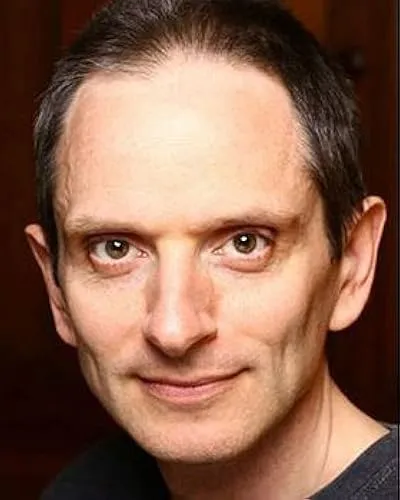 Arthur Holden