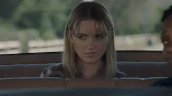 Una camioneta robada y emprendiendo la fuga